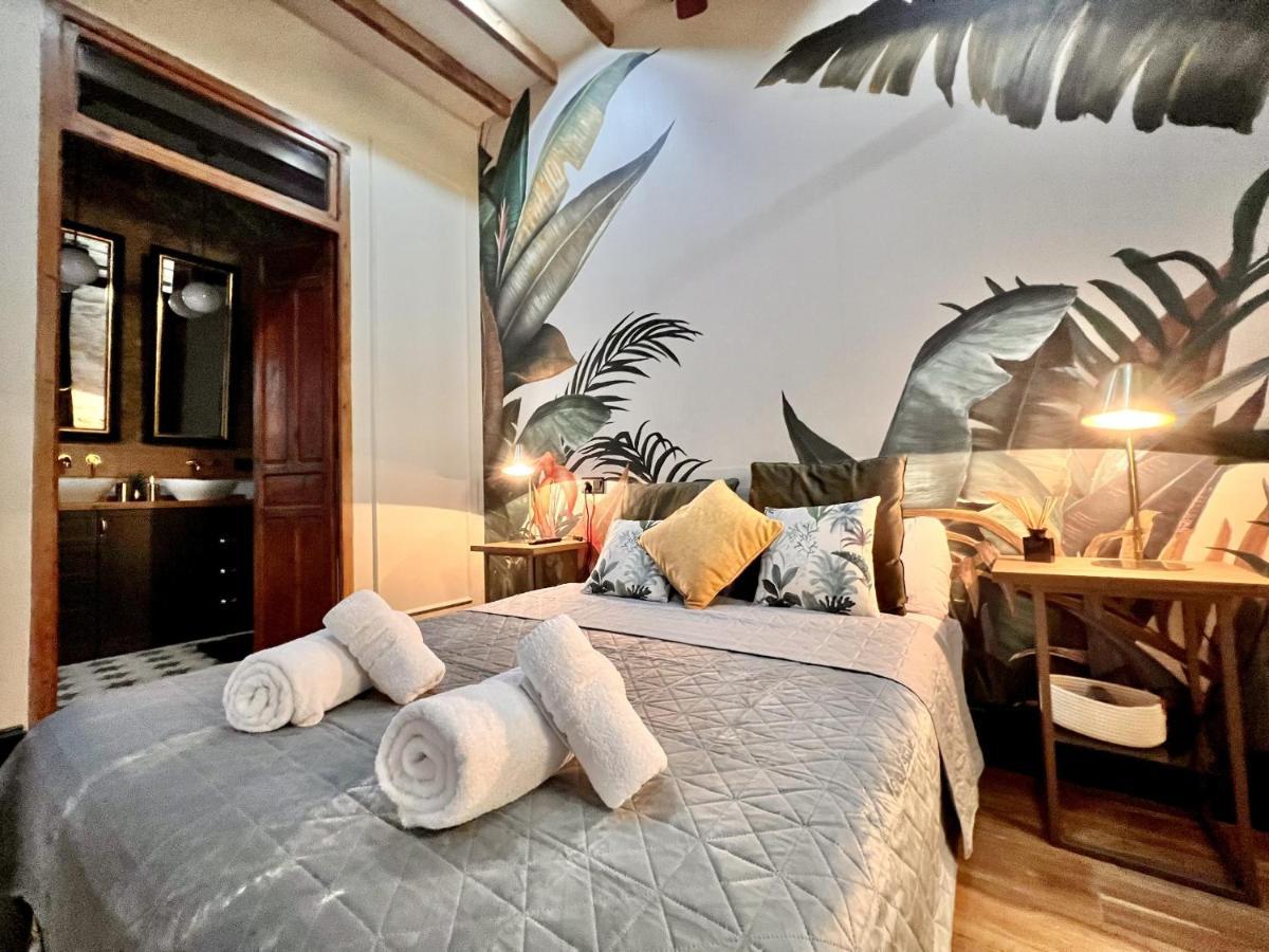 A Charming Stand And Stay Flat In Аликанте Екстериор снимка
